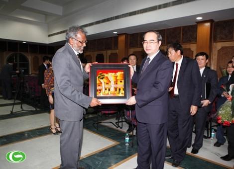 ການເຄື່ອນໄຫວຂອງ ທ່ານຮອງນາຍົກລັດຖະມົນຕີ Nguyen Thien Nhan ຢູ່ອີນເດຍ